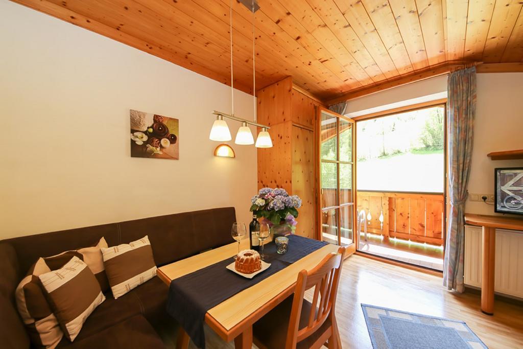 Apartamento Haus Breithornblick Maria Alm am Steinernen Meer Exterior foto